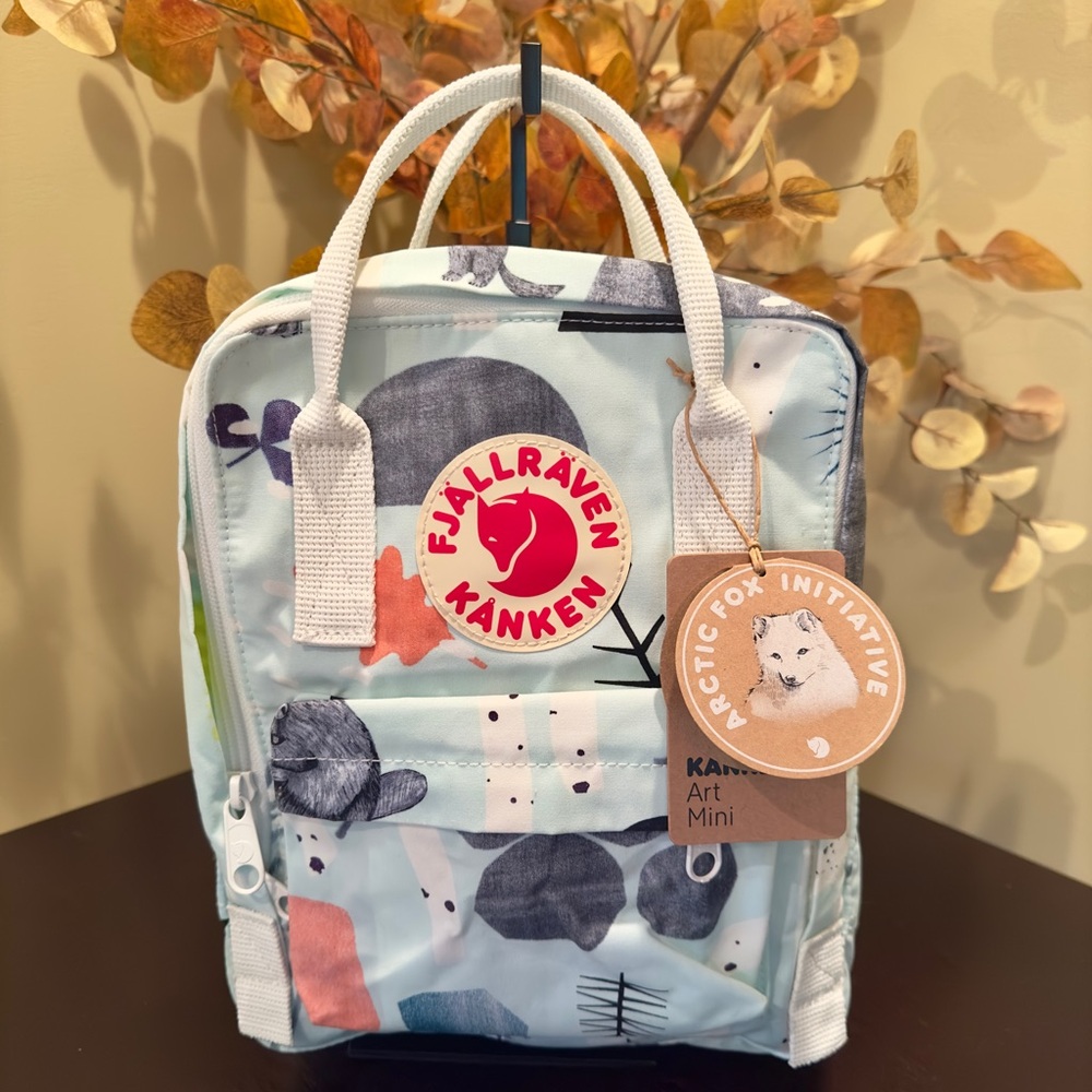 NWT FjallRaven Kanken mini backpack